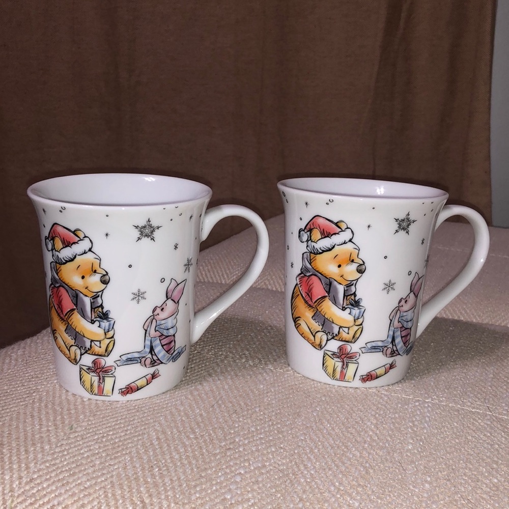 Disney Winnie the Pooh Christmas Mug Set/2
